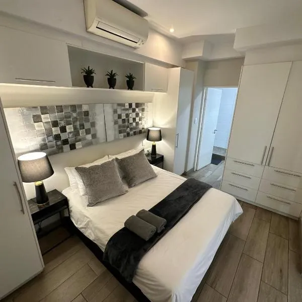 Stay at Regency Luxe One, hotel in Pretoria