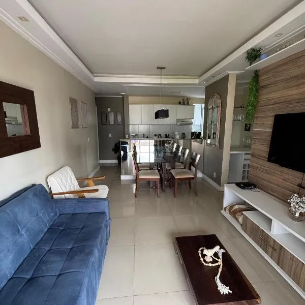 Ap 2 Qtos Piscina Garagem Máq Lavar Cozinha Comp., Hotel in Belém