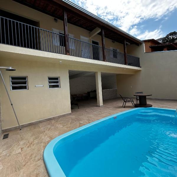 Casa de temporada em Lindoia - Com piscina e churrasqueira - Foto 4