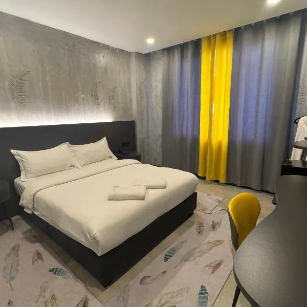Sri Indar Hotel & Suites, hotel in Parit Buntar