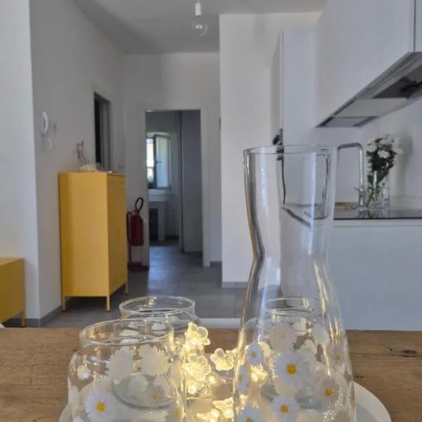 La casa delle margherite - Tirano, hotel in Tirano