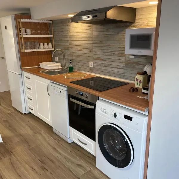 La Casita de Paula, hotel in Mairena del Aljarafe