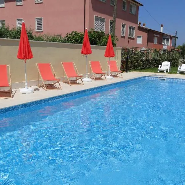 Villa Ester, khách sạn ở Umag