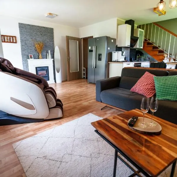 Entspannung mitten im Schwarzwald mit Infrarotsauna und Massagesessel, hotel di Schönwald