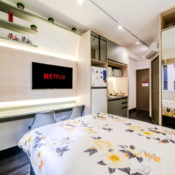 Studio novo com ar cond a 600 m da GM