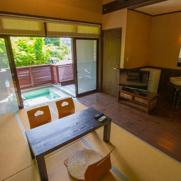 The Lighthouse Seaside Inn, hotel sa Shimoda