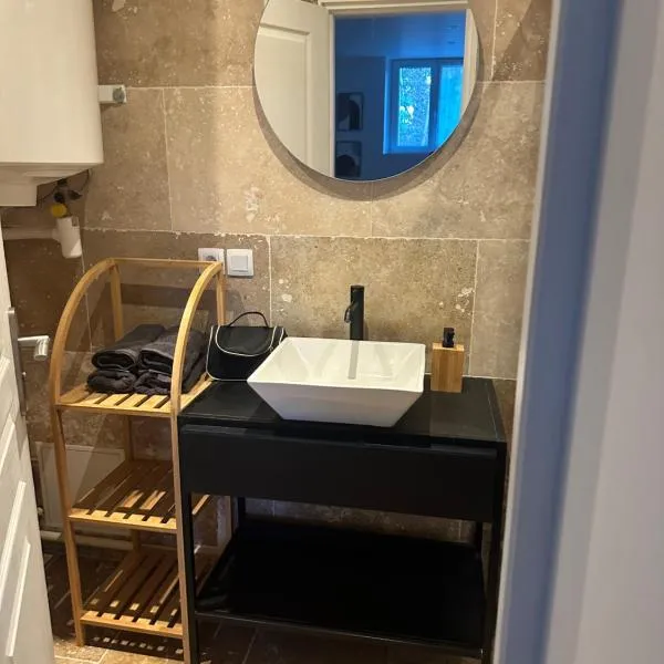 Escapade Chic, hotel v destinaci Évreux