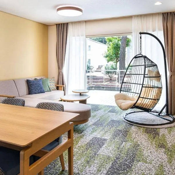 Seagaia Forest Cottages, hotel in Miyazaki