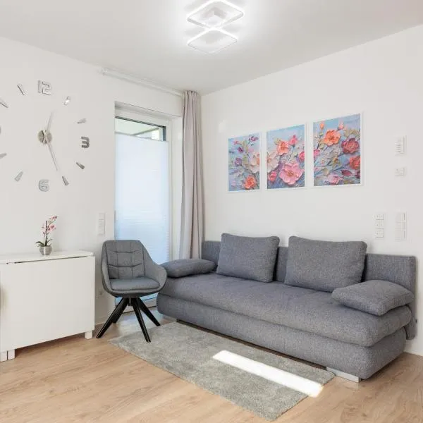 Modernes Apartment mit Terrasse & Garten, Parkplatz & Self-Check-in, hotel in Ibbenbüren