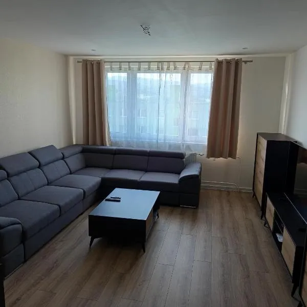 3-izbový byt, hotell sihtkohas Prievidza