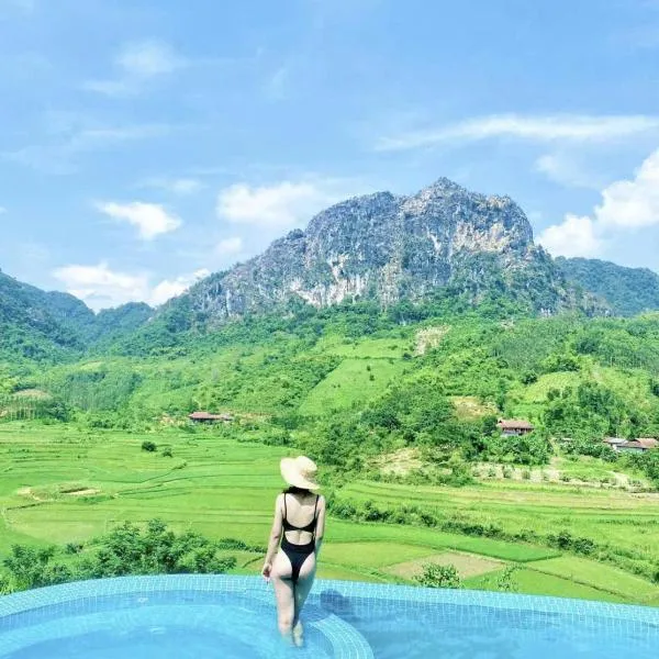 Bamboo Hill Resort โรงแรมในHữu Lũng