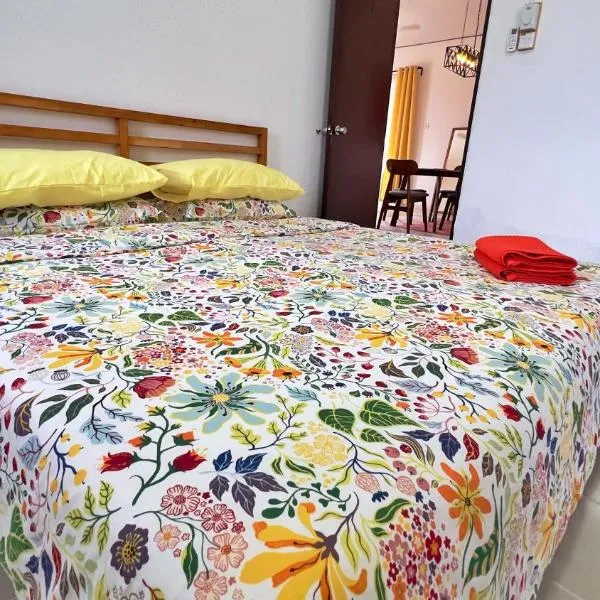 Rumah Penangkap Mimpi, hotel in Kertih