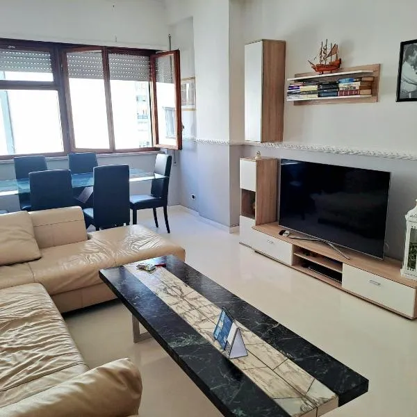 The bathers' Home, hotel a Nettuno
