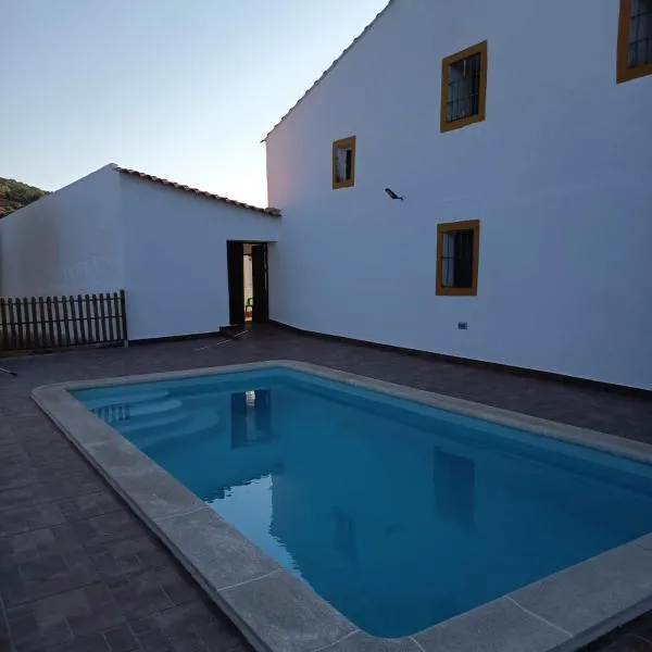 Casa Rural Cortijo Torres, hotel em La Parra