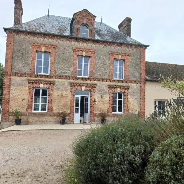 La Farfelue, hotel em Marcei