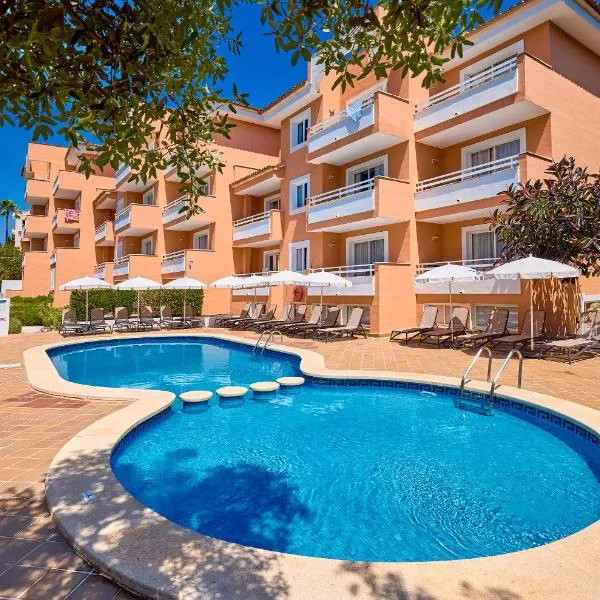 Universal Apartamentos Laguna Garden, hotel in Canyamel