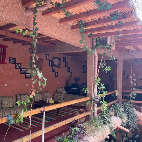 Riad Espace Asrir, hotel in Tiznit