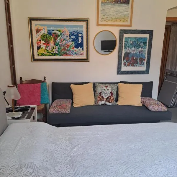 Casa vacanze Marestella, מלון בלה גרציה