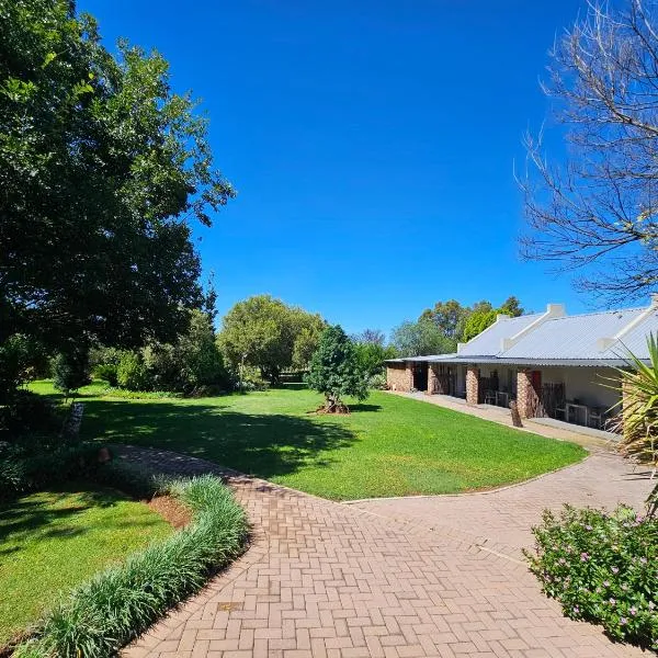 Midvaal Guesthouse, hotel in Meyerton