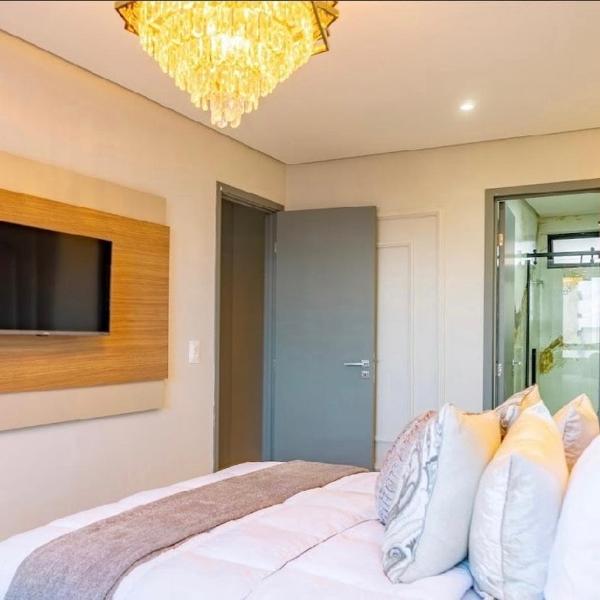 Apartamento 2 quartos, luxuosos com piscina na cobertura e 2 min da praia de Manaira - Foto 2