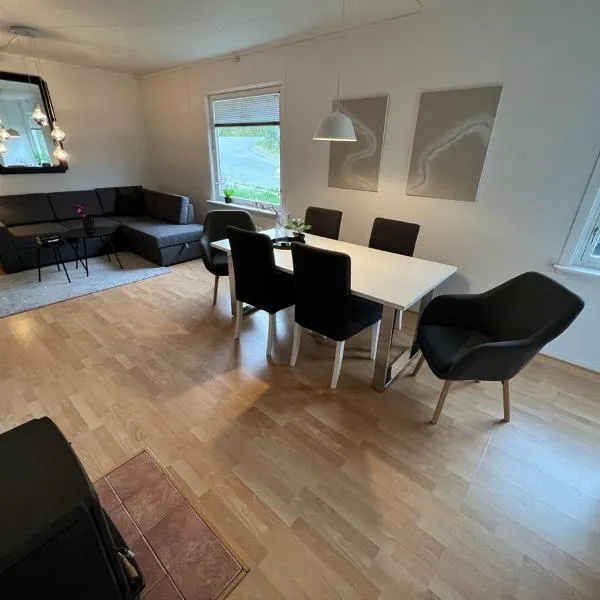 Central trainstation apartment, hotel in Narvik