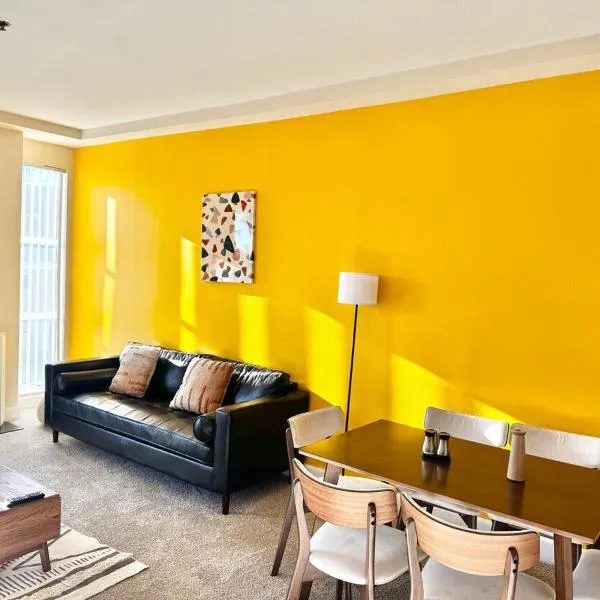 Cozy and Stylish Unit