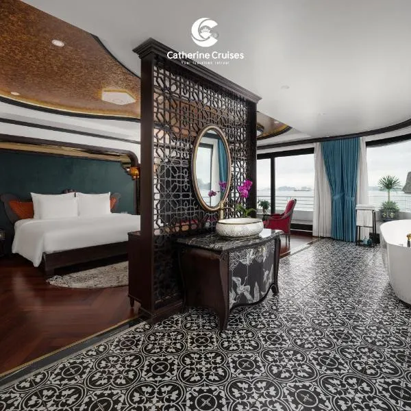 Catherine Cruise, khách sạn ở Hạ Long