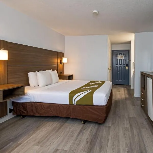 Quality Inn & Suites Tulare, hotel in Tulare