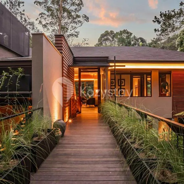 Taman Wisata Bougenville by Kozystay, hotel in Malabar