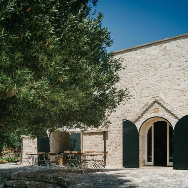 HelloAPULIA Trulli Angelo - Private Pool Villa in Olive Grove close to Ostuni, Local Dining 5 min