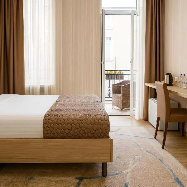 Rustaveli Palace, hotel i Tbilisi