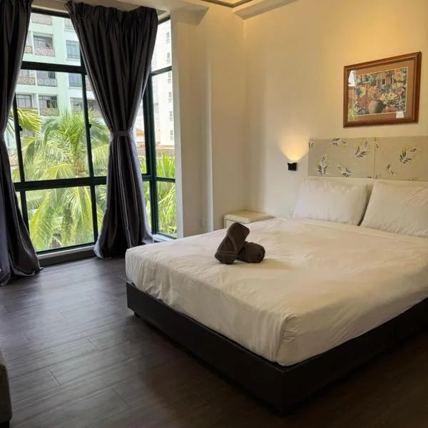 Costa Mahkota pool view 2 bedroom, 600mbps wifi, new matress Sept'25, hotel di Melaka