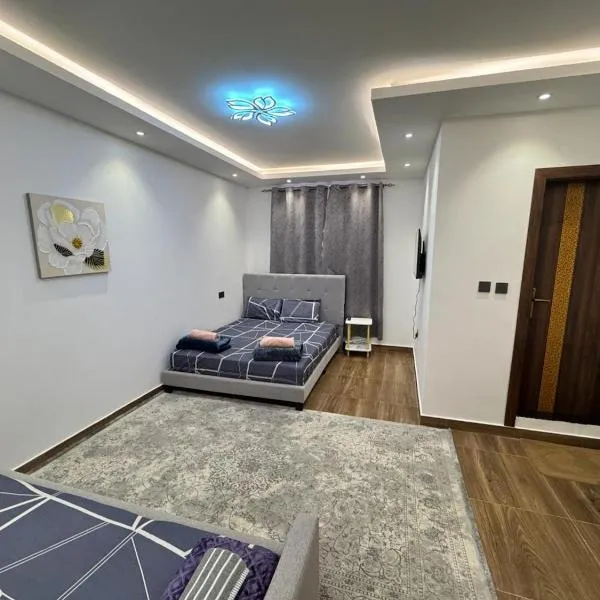 Private Room, hotel a Abu Dhabi