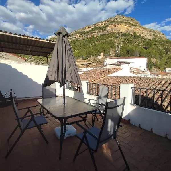 Casa Casidro, hotel in Chulilla