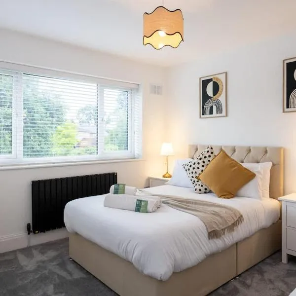 The Wilmslow House Free Parking - Close to Airport, hotel in Alderley Edge