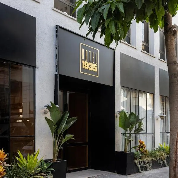 Hotel 1935- By Adam Hotels, khách sạn ở Tel Aviv