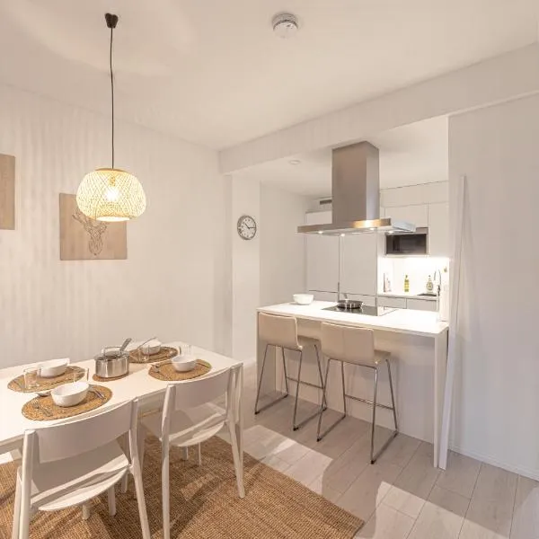 ULEABO Luxurious And Spacious 55m2 Apartment With Sauna!, hotel a Oulu
