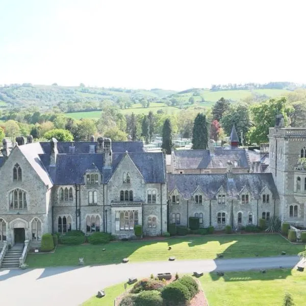 Mellington Hall Country House Hotel, hotel in Church Stoke