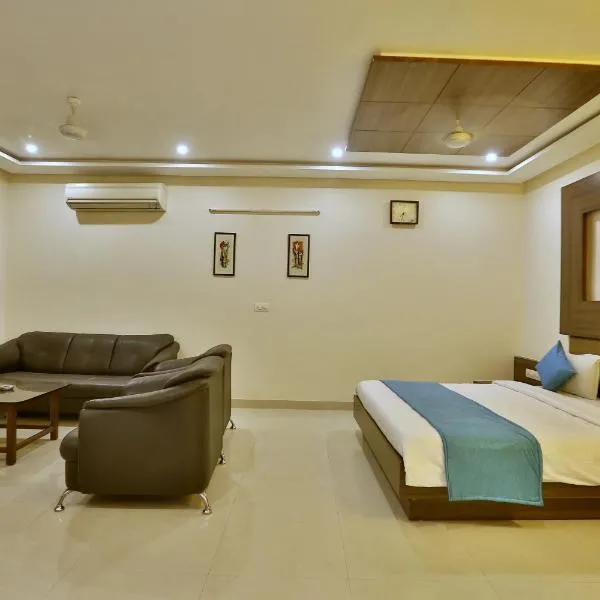 Hotel Kamran Palace, khách sạn ở Ahmedabad