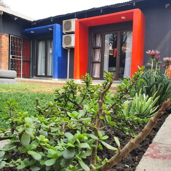 Stofberg Guest House, hotel in Brits