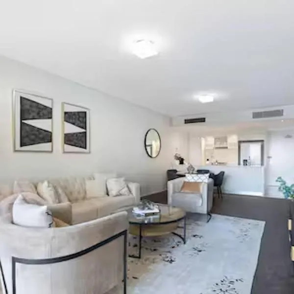Holly's City Skyline-Views, Pool, Spa, CBD Central, hotel i Brisbane