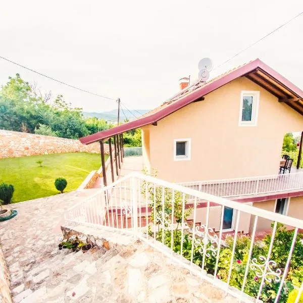Vila Oaza, hotel v destinaci Star Dojran