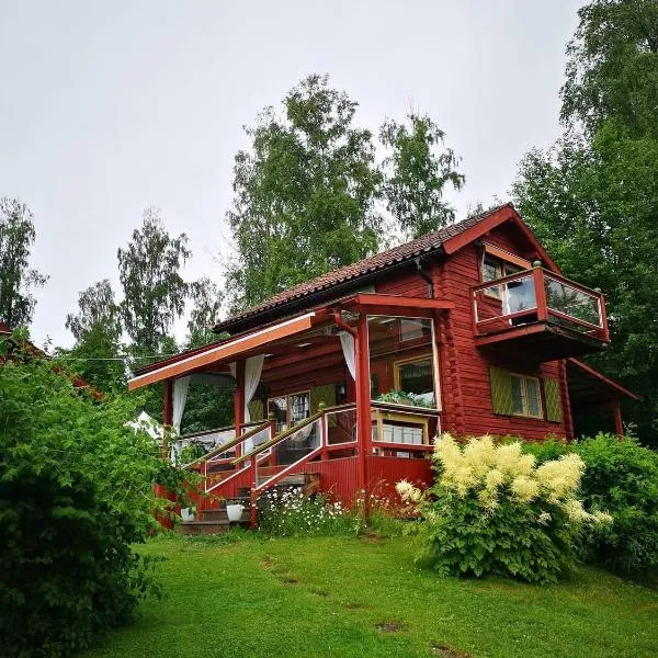Stuga i Rättvik med sjöutsikt, hotel in Rättvik