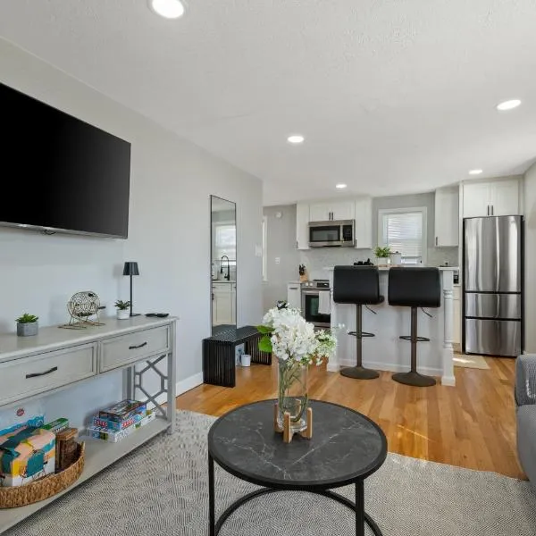 LunaVista's Cozy Corner, 1B&1Bth, hotel in Hempstead