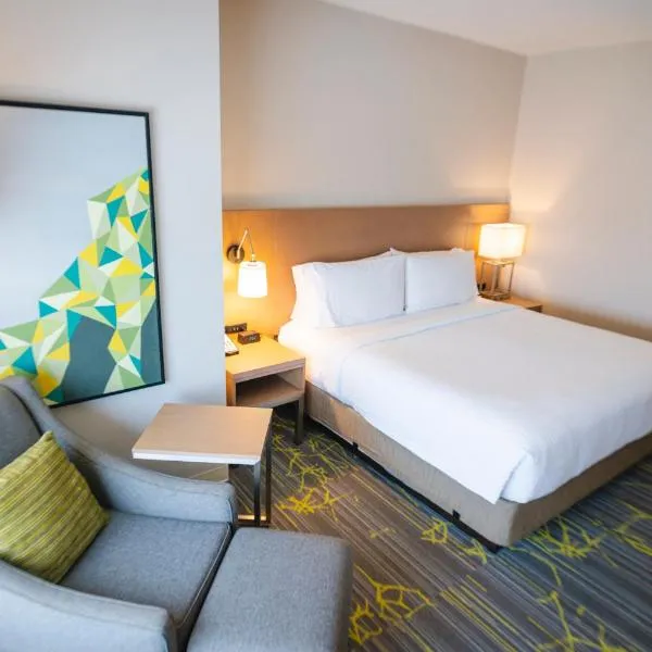 Holiday Inn & Suites Houston NW - Willowbrook by IHG, hotel in Houston