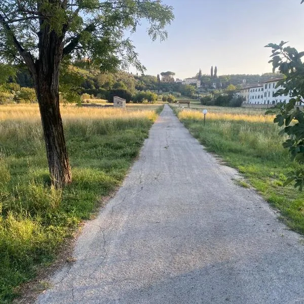 La camera nel verde, hotel in Florence