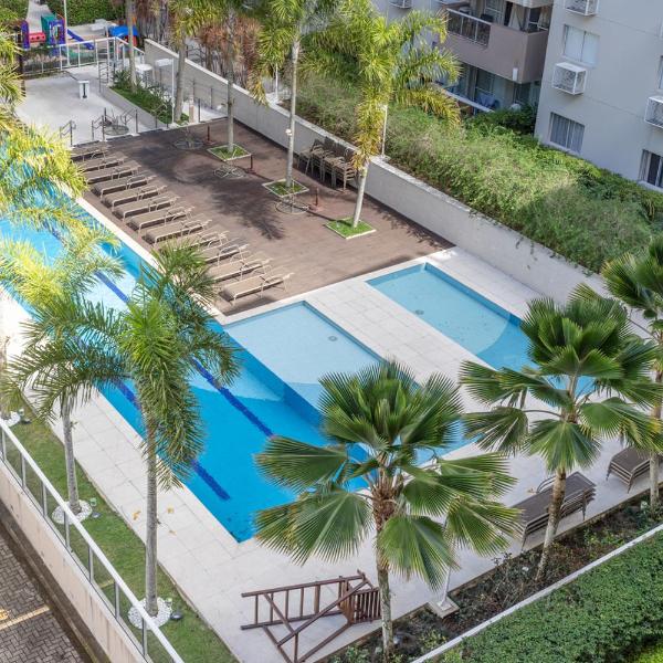 Apto c Piscina e Quadras no Recreio