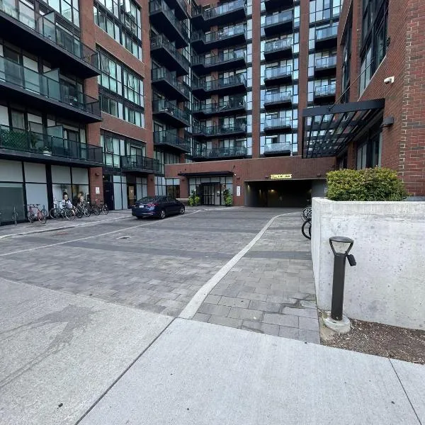 Vibrant 1 Bedroom Condo Apt, hotelli Torontossa