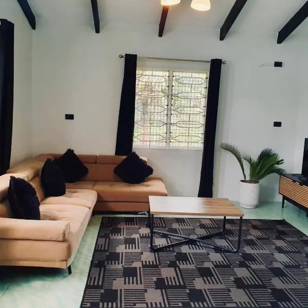 pseudofijians bnb, hotel in Suva