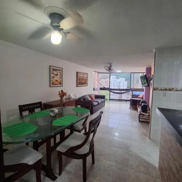 Apto Buritaca Piso 8, hotel em Rodadero